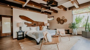 Premium Oceanview Suite - Bedroom