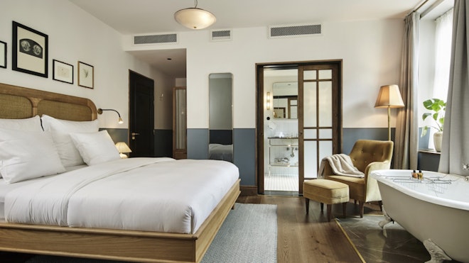 Sanders Suite - Bedroom