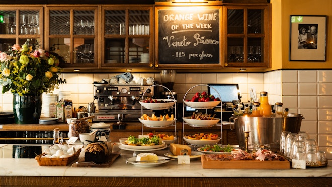 Sanders Kitchen - Breakfast Buffet
