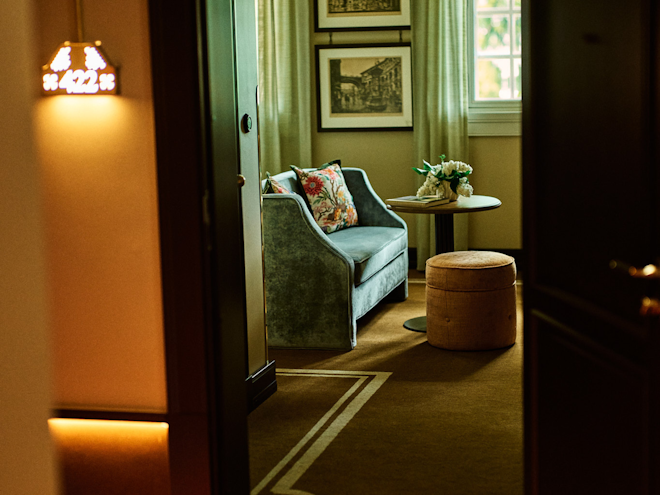 Classic Room - Living Area