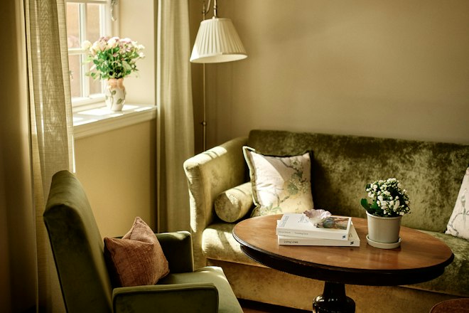Junior Suite - Living Area