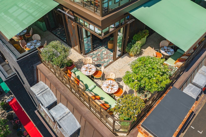Flute Rooftop Bar