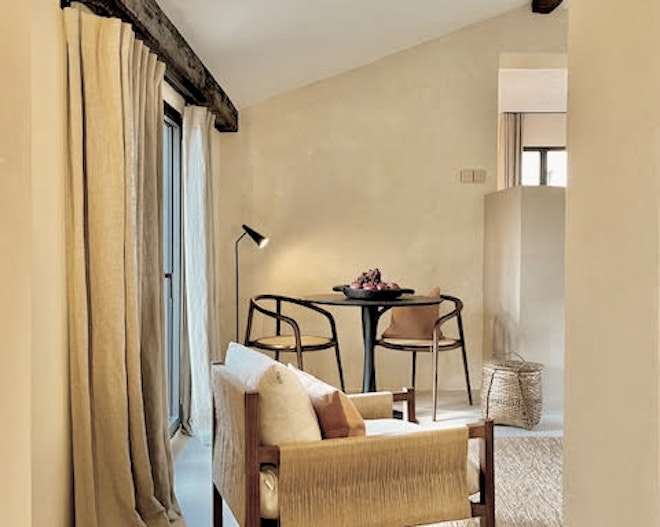 Suite de l'Artiste - Living Area