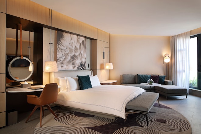 Executive King Room - Bedroom