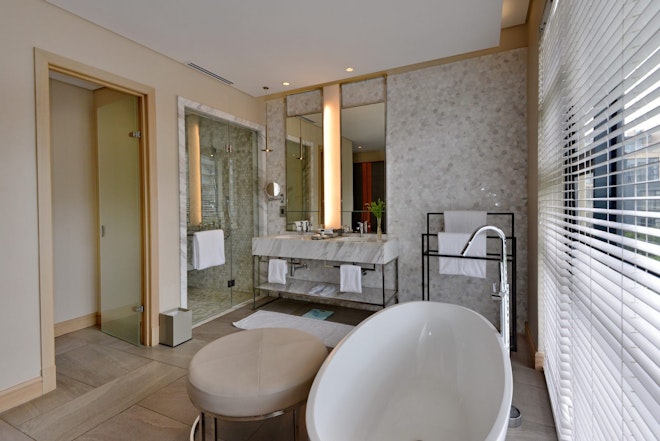 Presidential Suite - Bathroom
