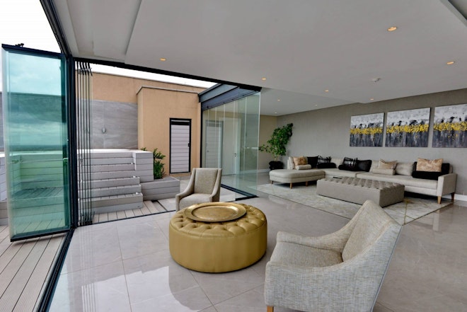 Iconic Penthouse - Living Area