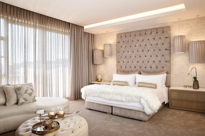 Rockstar Penthouse - Bedroom