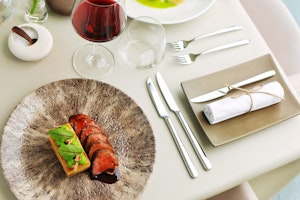 Cyra Restaurant
