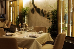 Cyra Restaurant