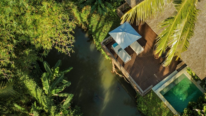River Pool Pavilion - Terrace