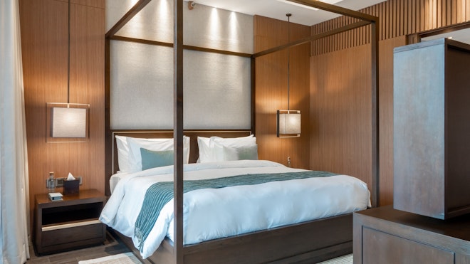 The Residence - Bedroom