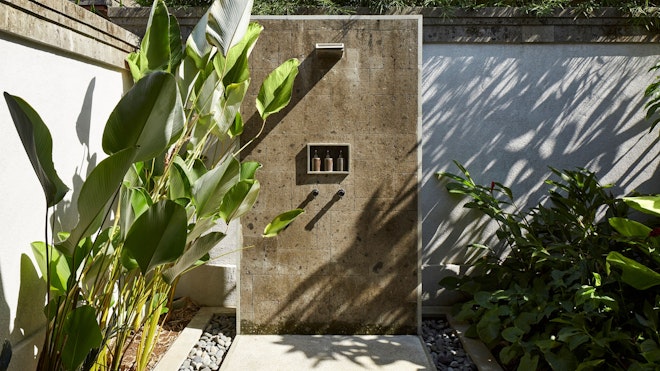 Pavilion - Outdoor Shower