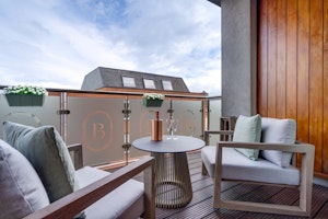 Suite - Balcony
