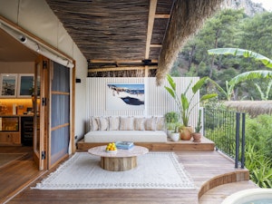 Elegant Garden Tent - Patio with Pool