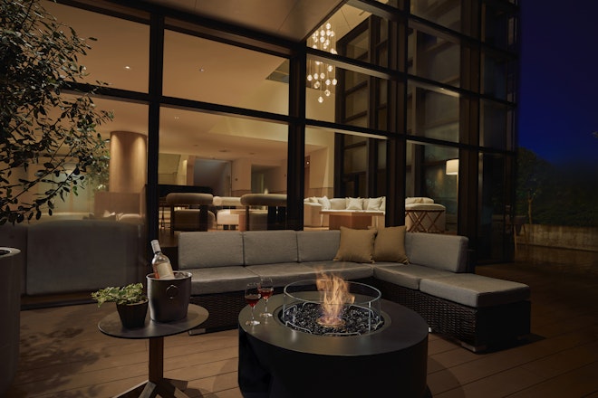 Bayview Salon & Terrace