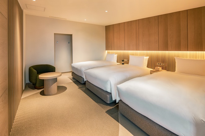 Grandbach Deluxe Triple with Indoor Bath - Bedroom