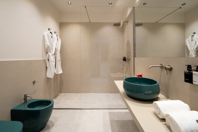 Superior - Bathroom