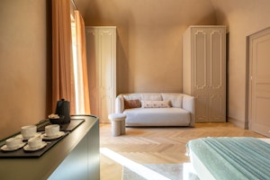 Deluxe Prestige - Living Area