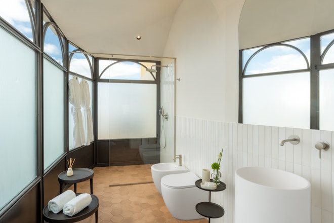 Superior Jacuzzi Terrace - Bathroom