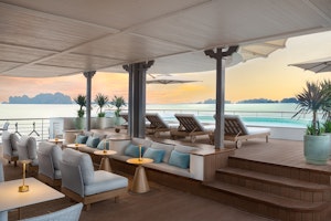 Outdoor Lounge