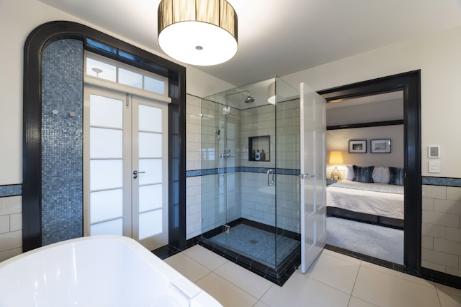 Balfour Suite - Bathroom
