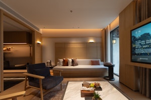 Premier Courtyard King Duplex Room