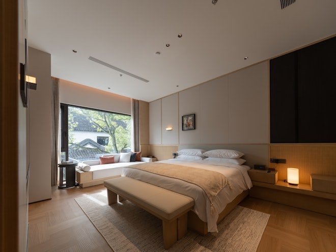 Premier Courtyard King Duplex Room