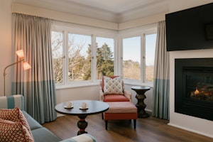 Greenhouse Suite - Living Area
