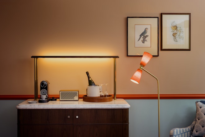 Signature Room - Room Details