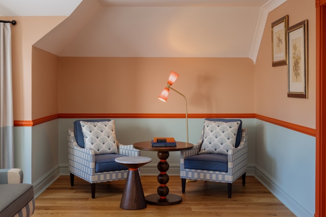 Ardour Suite - Living Area