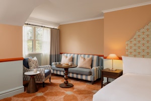 Estate Twin Room - Living Area
