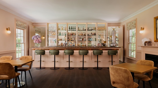 Polo Bar