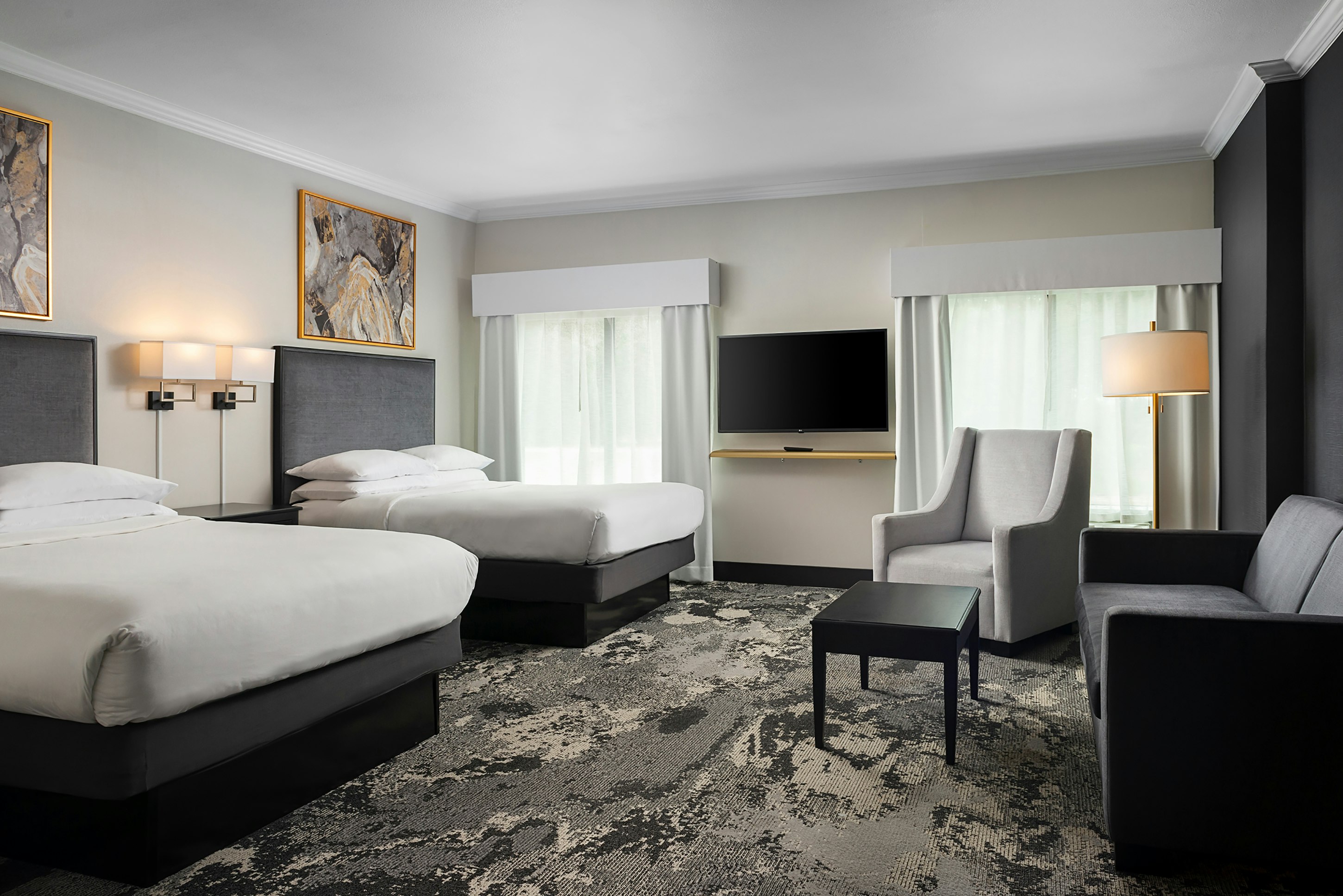 Deluxe Twin - 2 Queen Beds