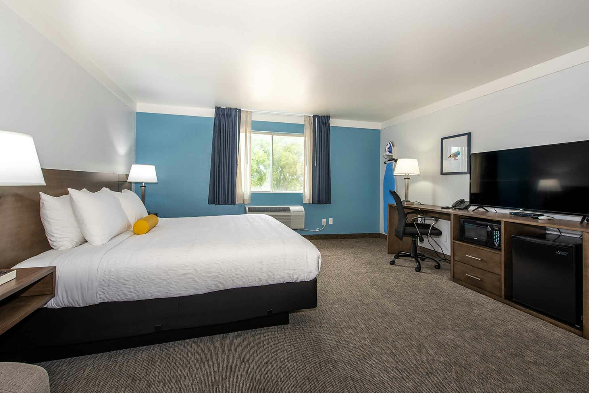Superior room king bed - Ground Floor
