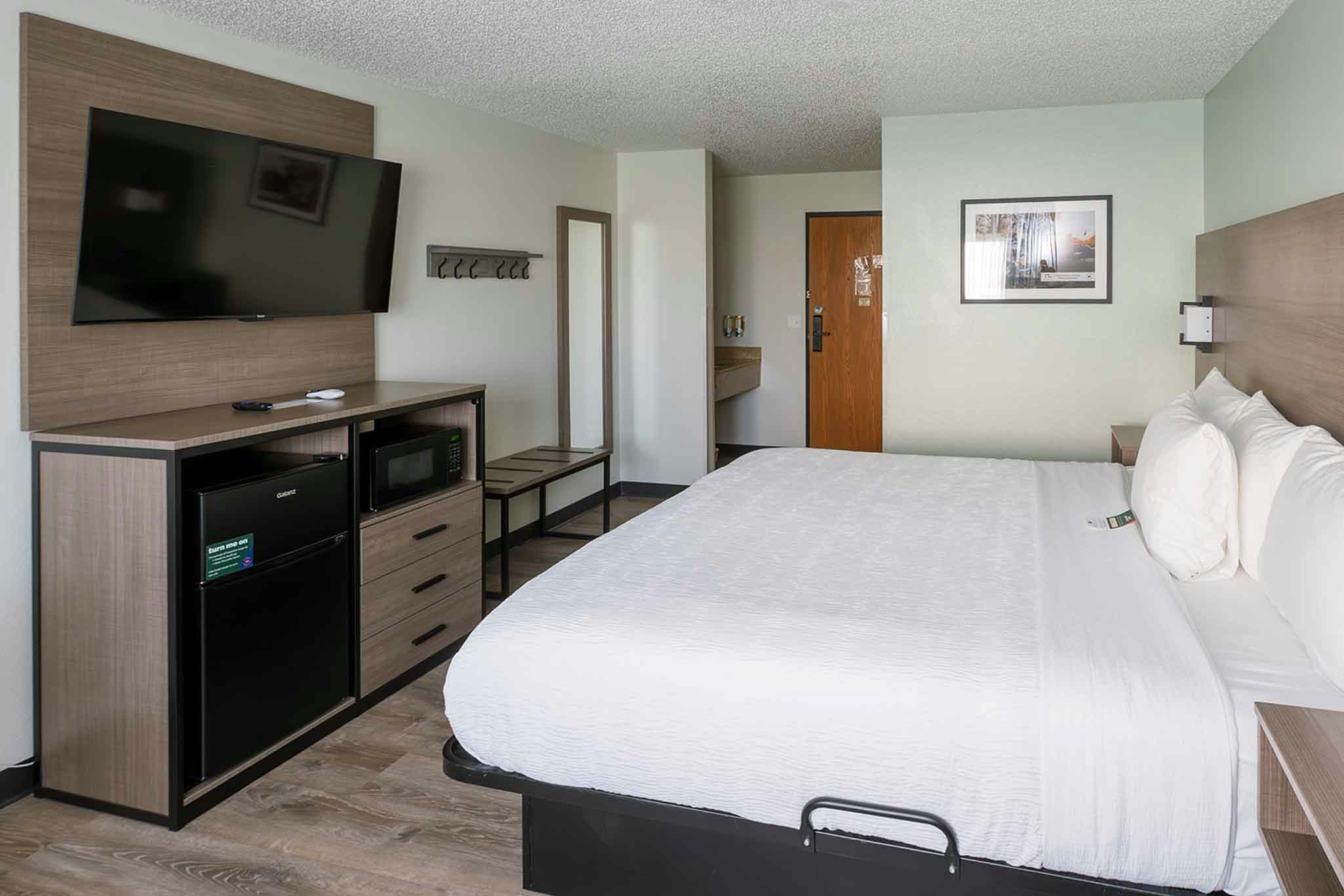 Superior room king bed - Ground Floor