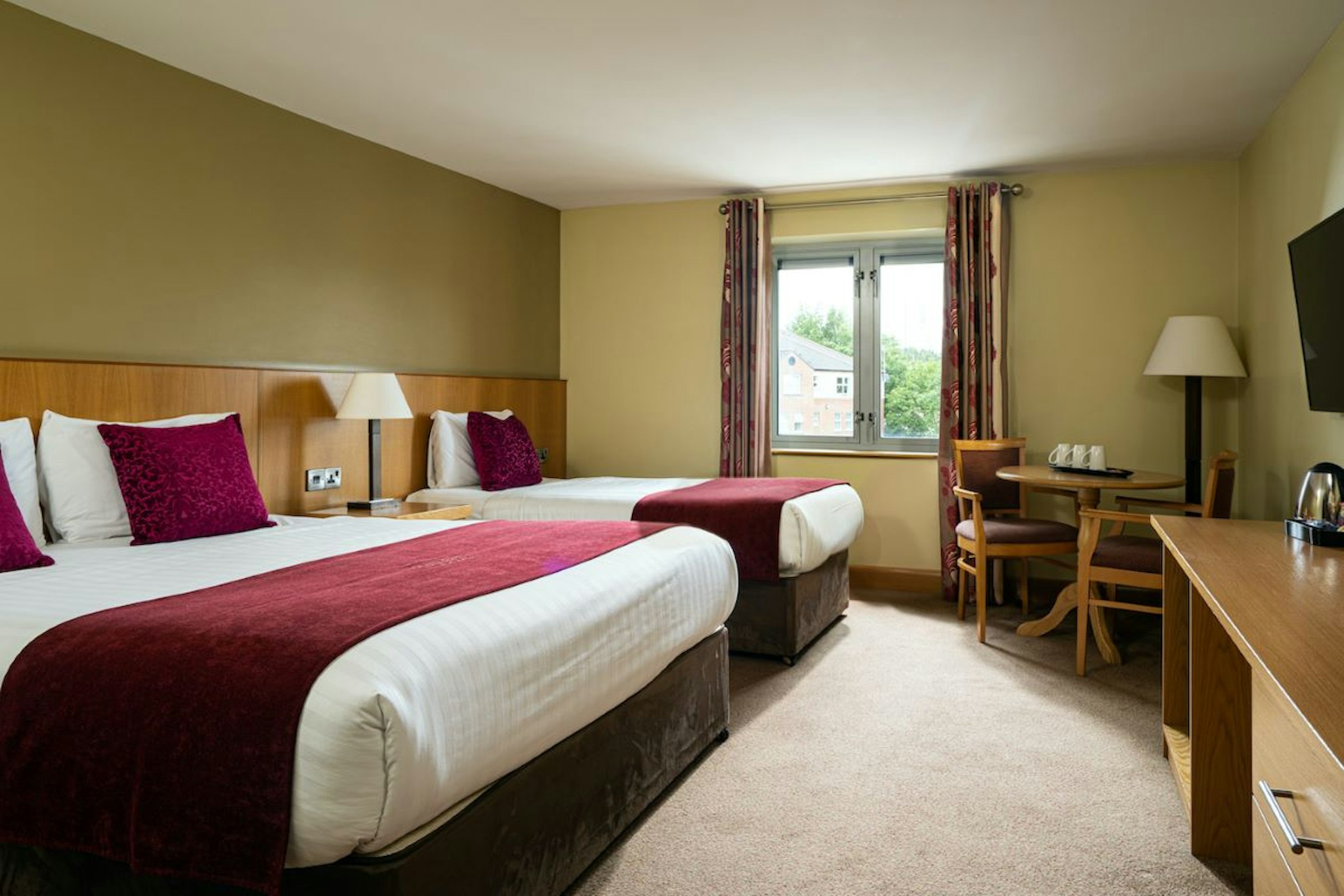 Belmore Court & Motel