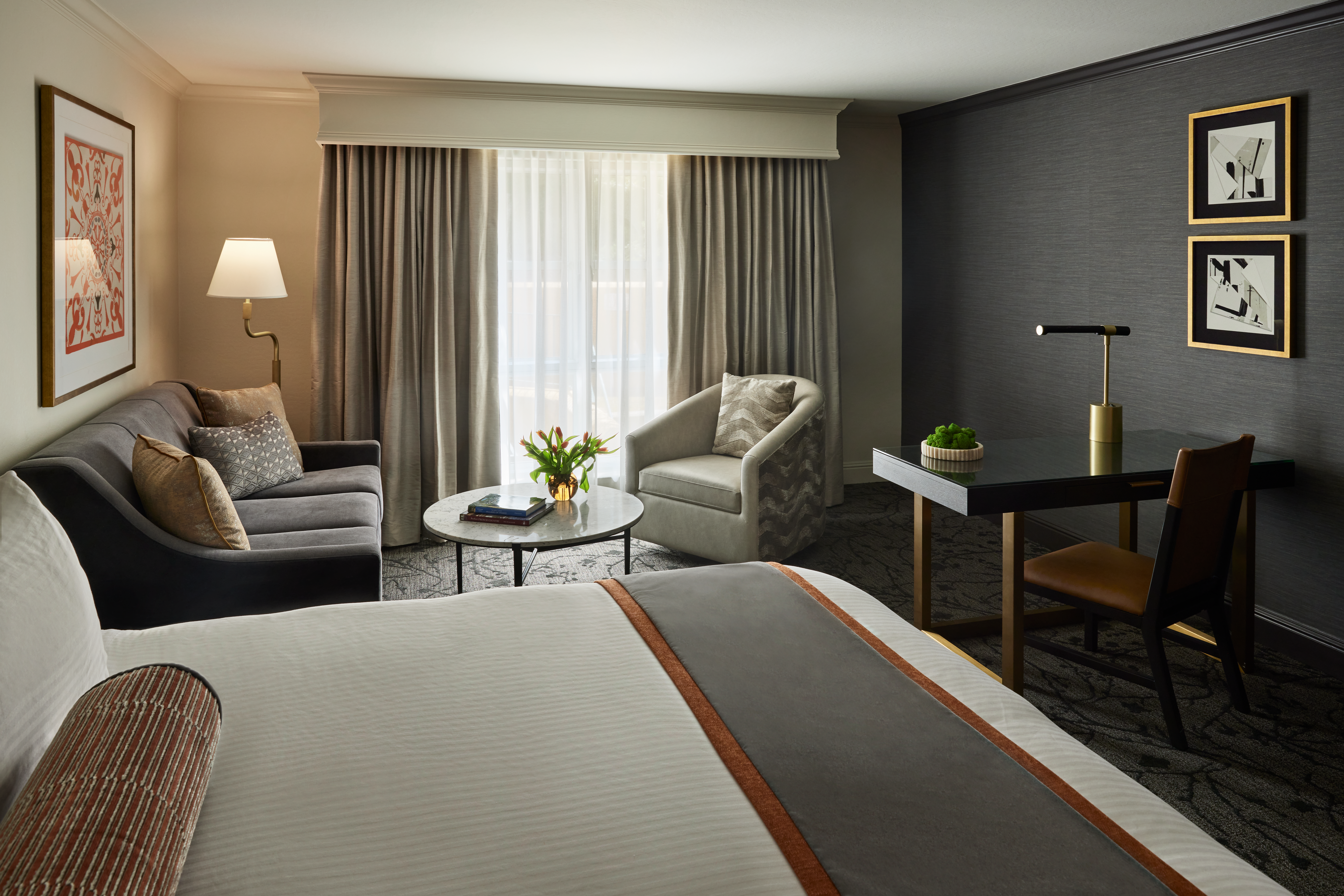 Lafayette Park Hotel Corp