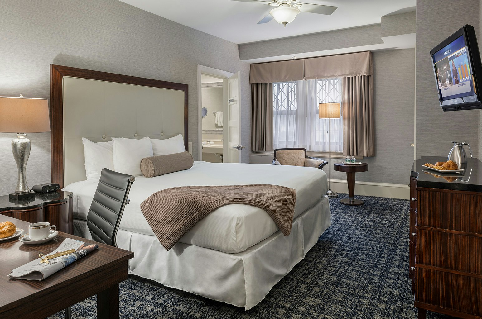 Wayne Hotel
