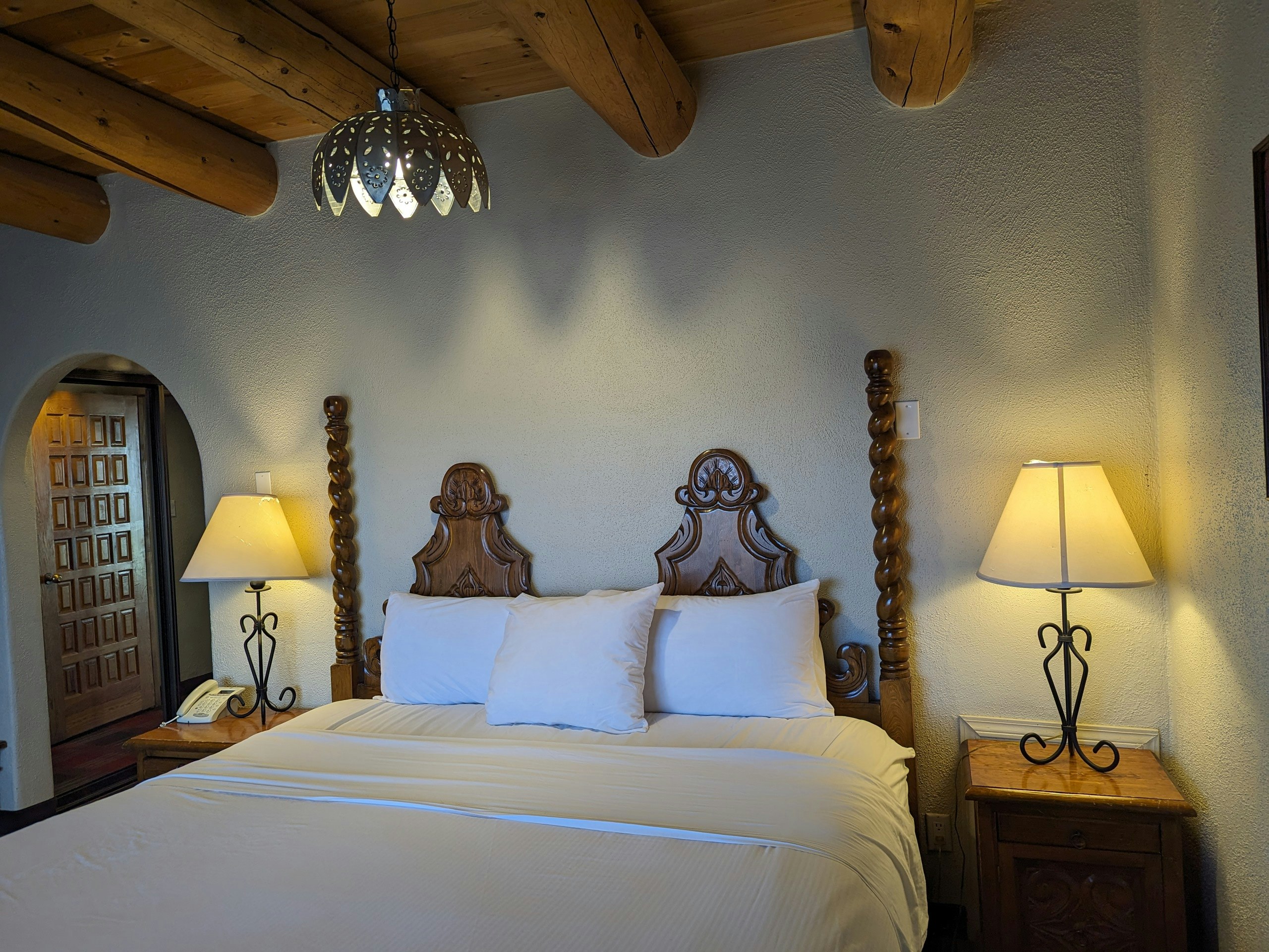 Sagebrush Inn Suites