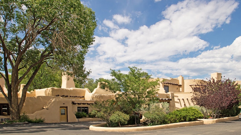 Sagebrush Inn Suites
