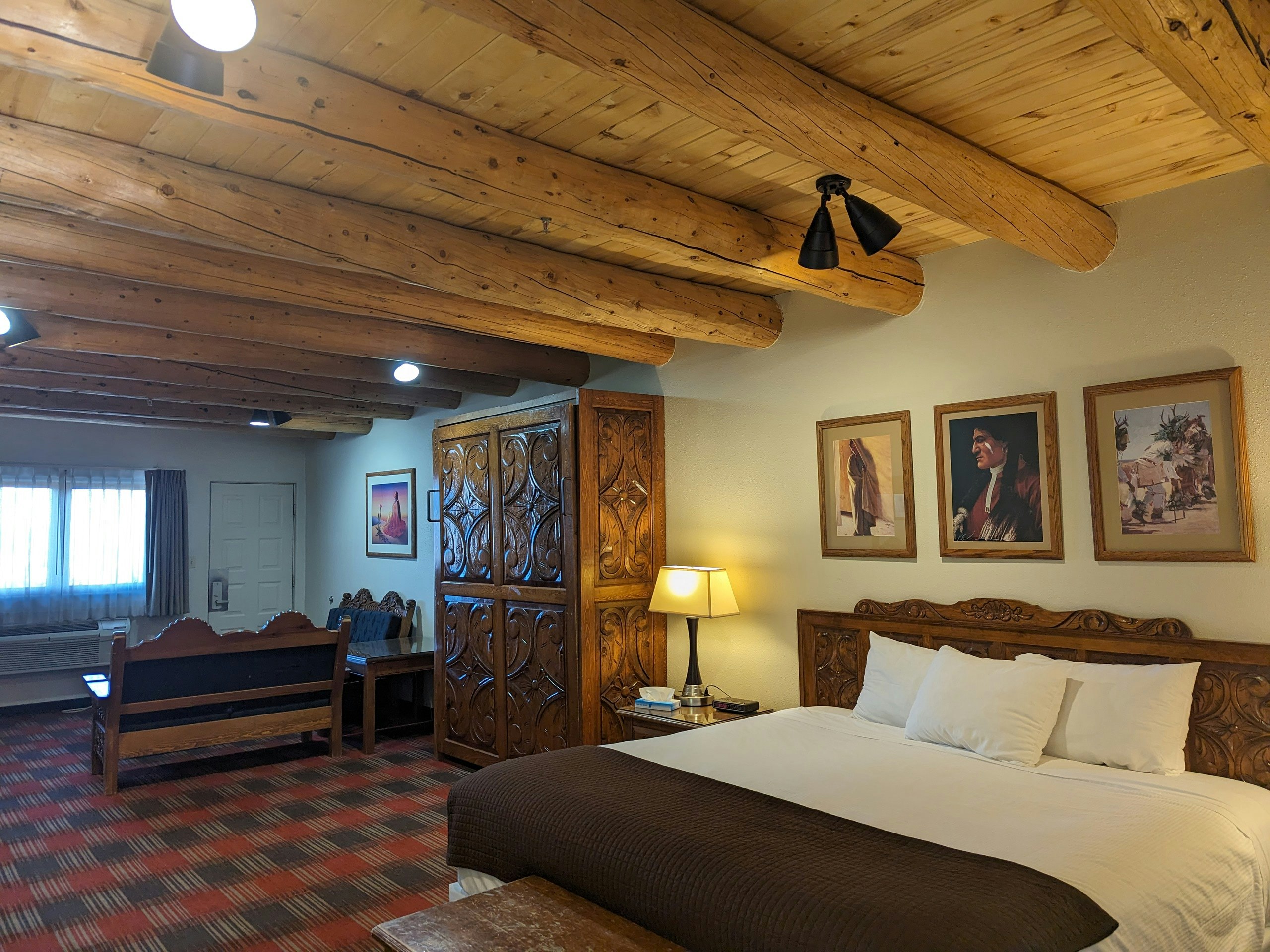 Sagebrush Inn Suites