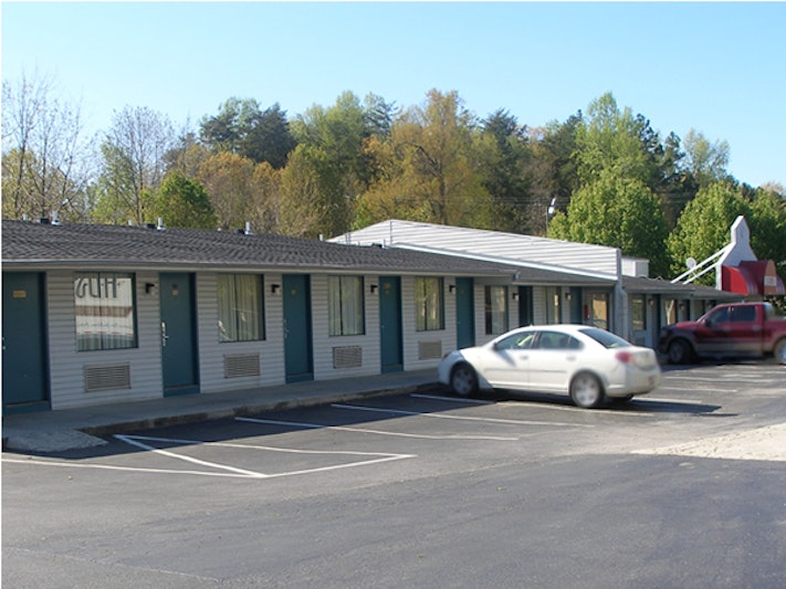 Red Carpet Inn Greensboro