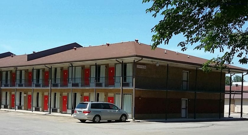 Red Carpet Inn Louisville