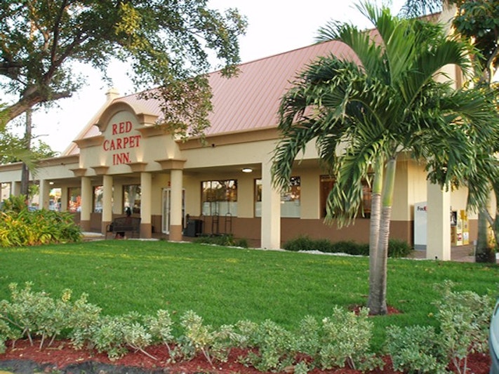 Red Carpet Inn Ft. Lauderdale Airport and Cruiseport