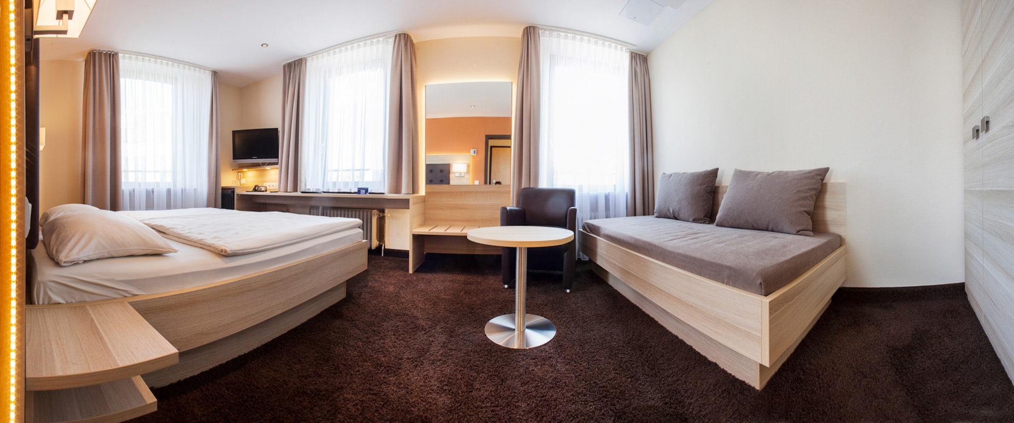 Bacchus Hotel