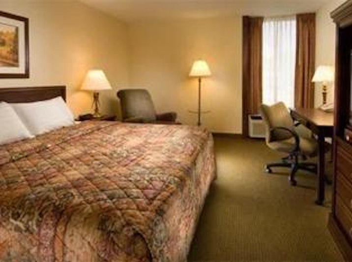 Arlington Suites Charlotte