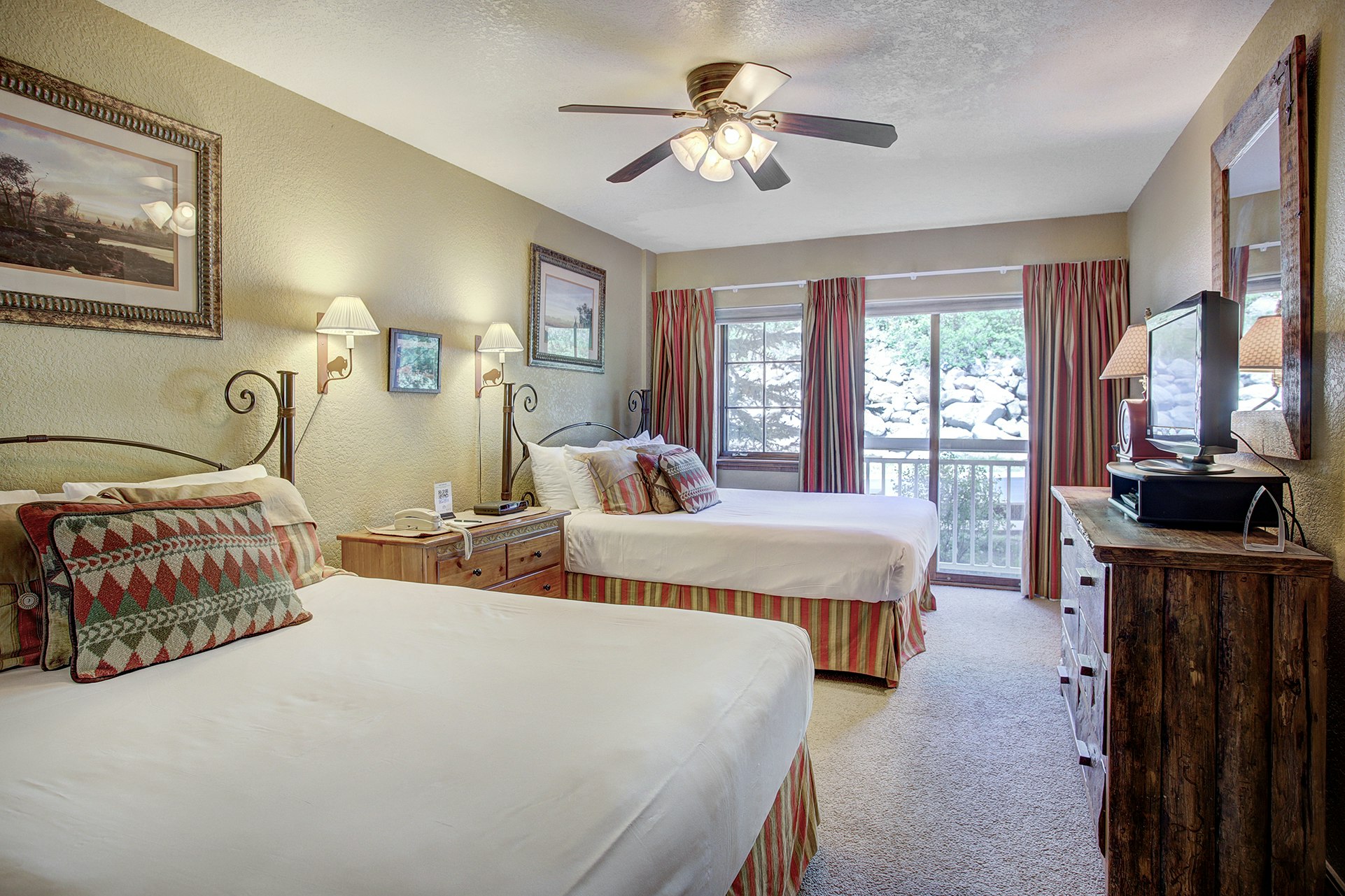 3 Bedroom Condominium