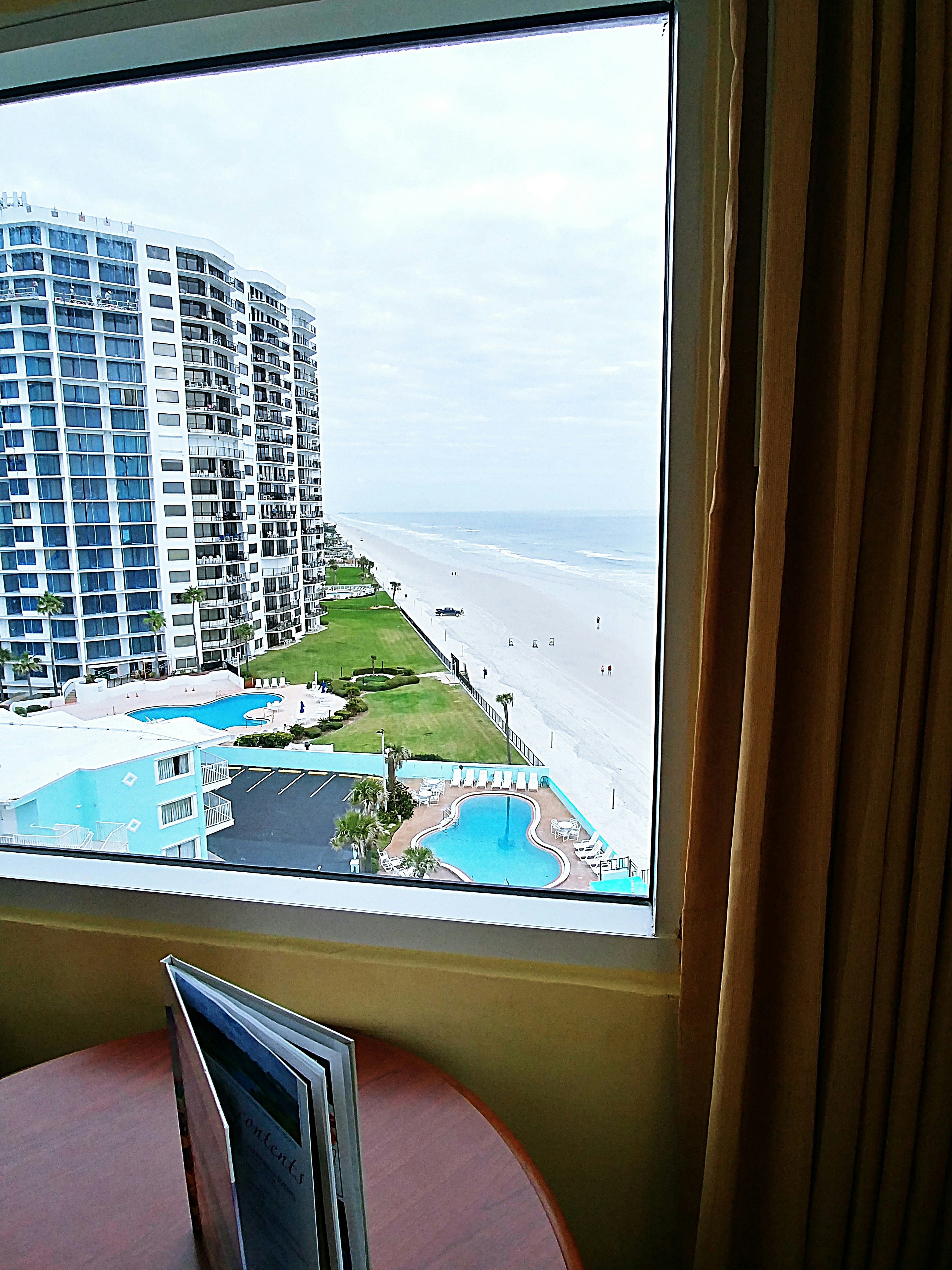 ADA- Deluxe Oceanfront Efficiency