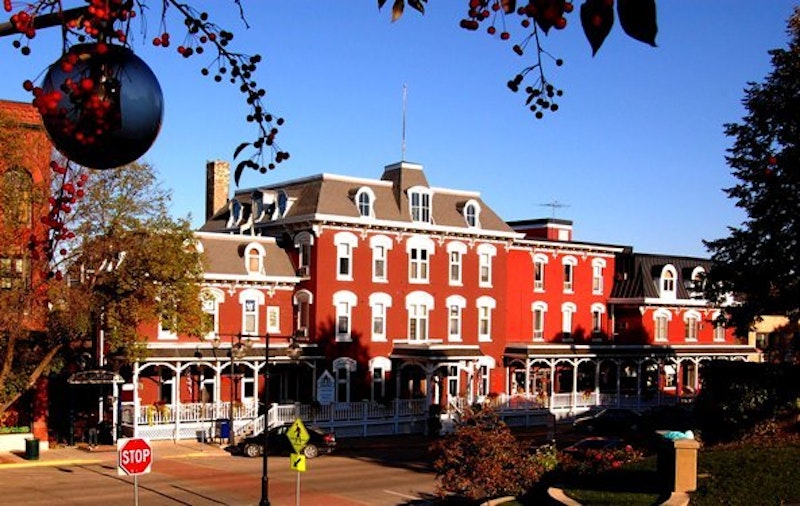 Archer House River Inn