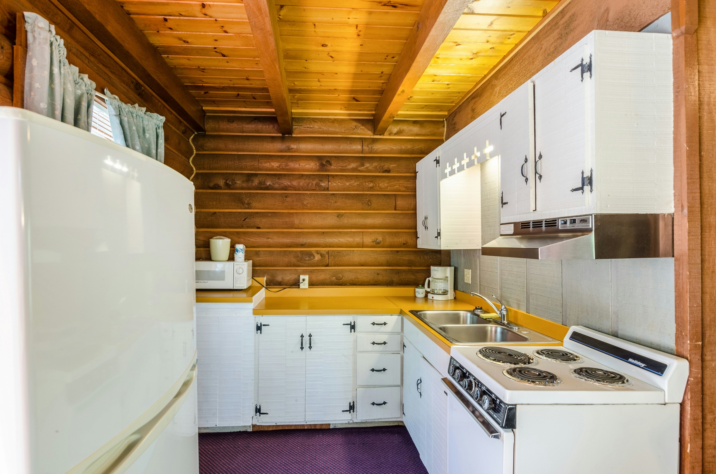 Highland Hills Cabins Master Hosts Resort